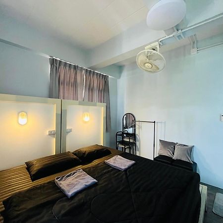 Patone Hostel プラナコーン・シー・アユタヤ エクステリア 写真