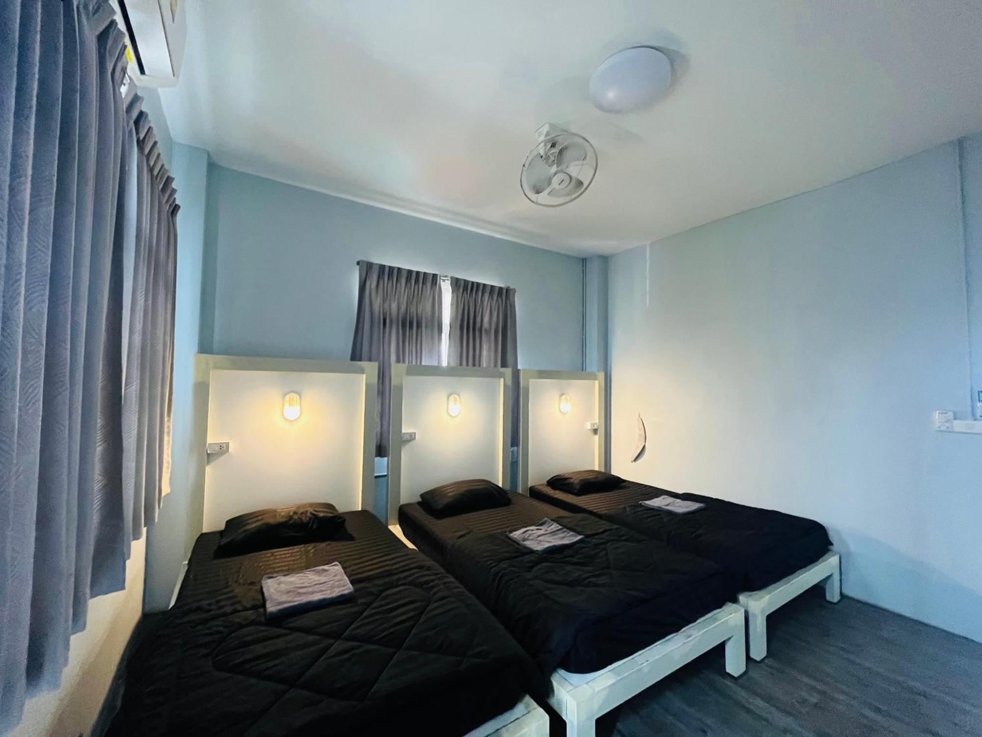 Patone Hostel プラナコーン・シー・アユタヤ エクステリア 写真